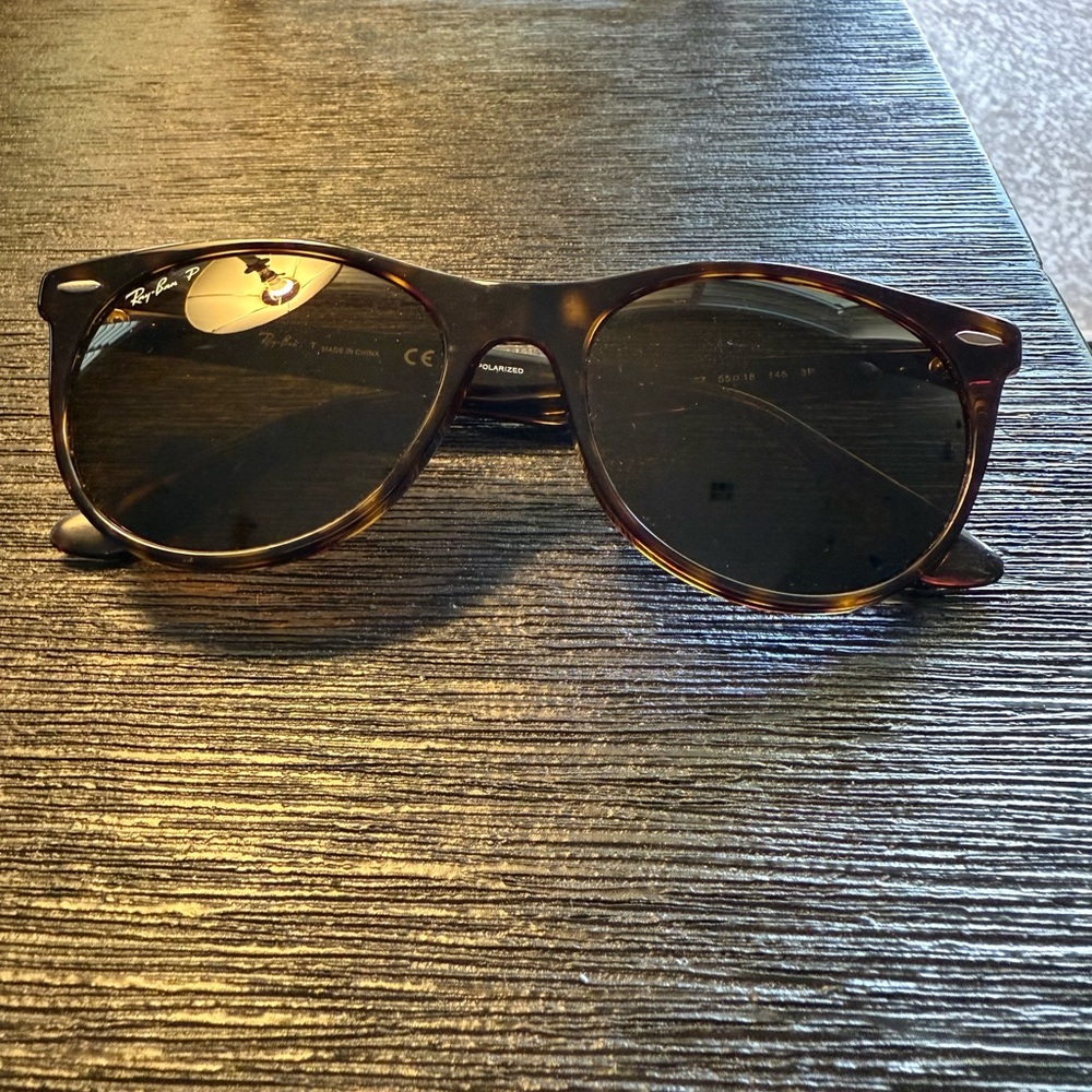 Ray-Ban Brown Wayfarer Polarized Sunglasses